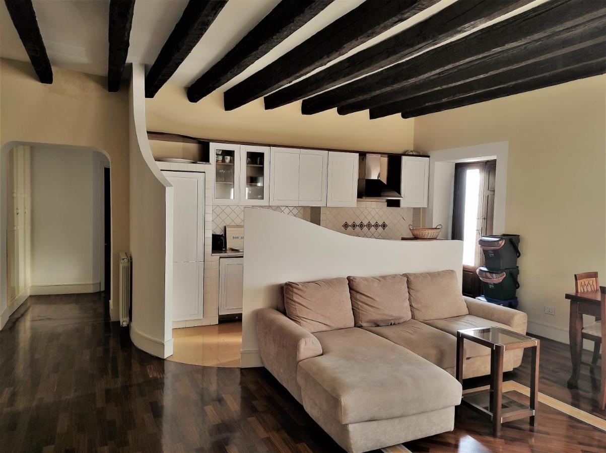 Flora'S House - Ortigia Holidays Syracuse Extérieur photo